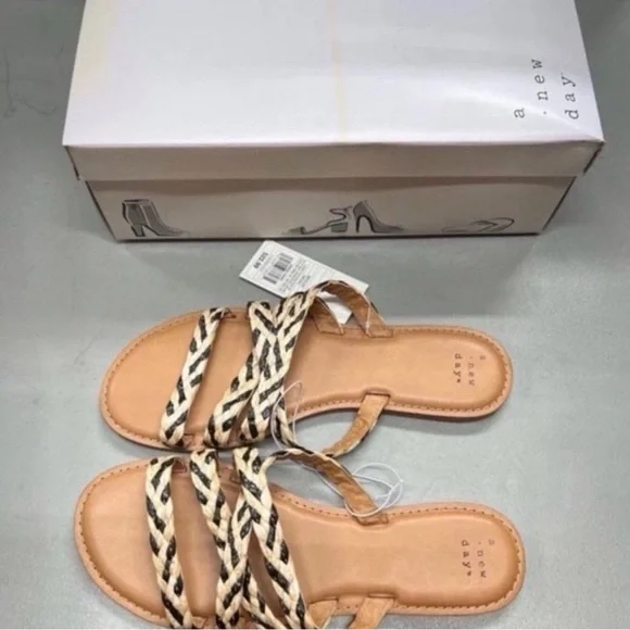 A New Day Women's Tan and Black Sandals - Picture 2 of 5